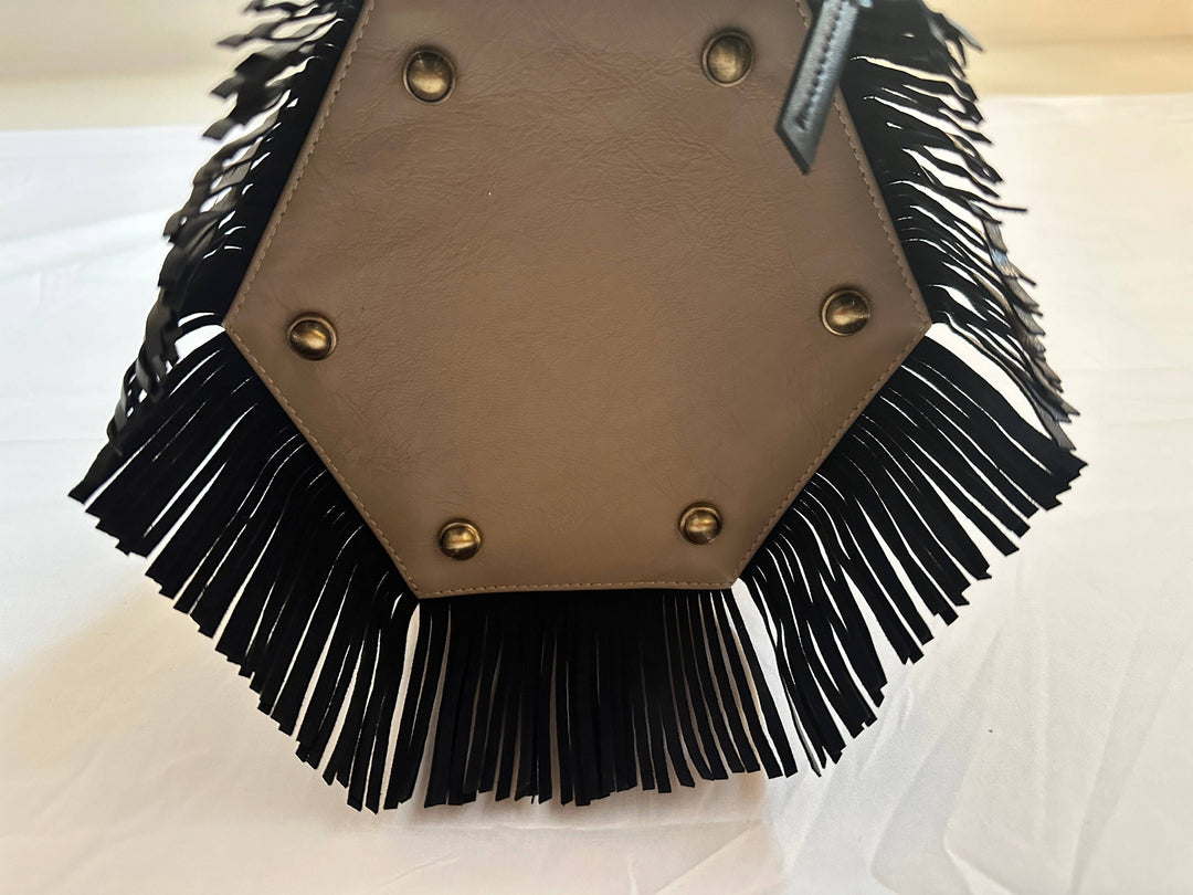 The Sagelee - Teepee Handbag - BThunderLuxe