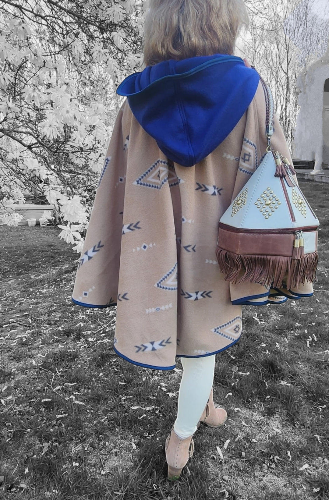 Royal Sands Hooded Shawl/Poncho - BThunderLuxe