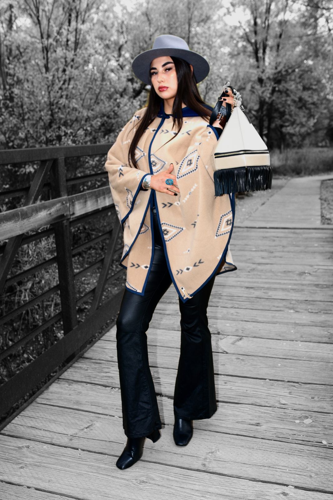 Royal Sands Hooded Shawl/Poncho - BThunderLuxe