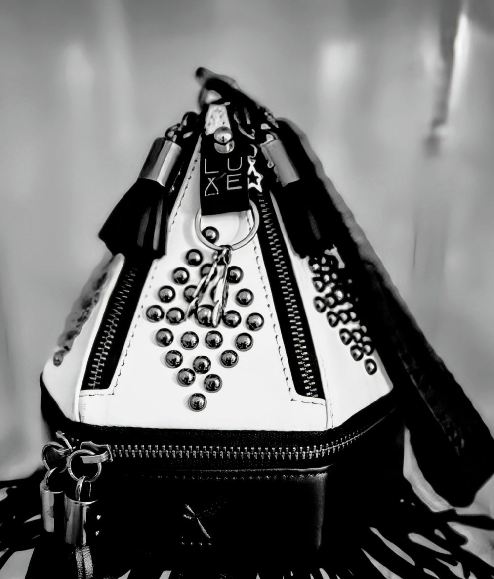 The Ohskënonton’ iwayitiohkou’tenh Teepee Handbag with Fringe - BThunderLuxe