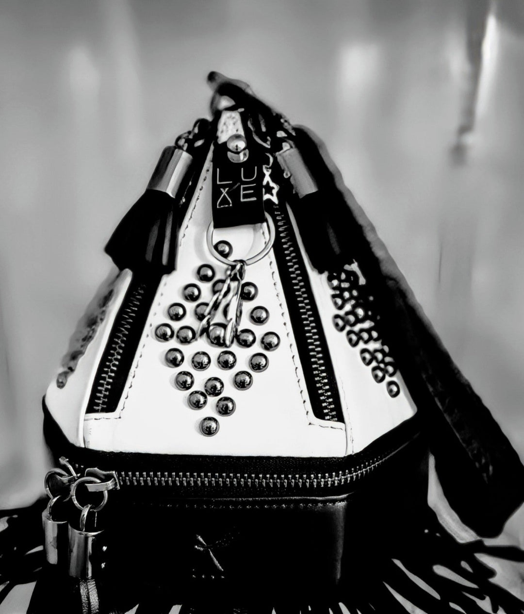 The Ohskënonton’ iwayitiohkou’tenh 1 Teepee Handbag with Rivets & Fringe - BThunderLuxe