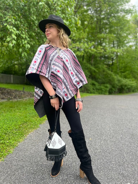 The Ohskënonton’ iwayitiohkou’tenh 1 Teepee Handbag with Rivets & Fringe - BThunderLuxe